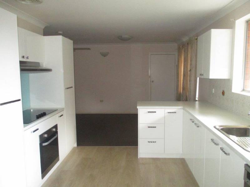 46daffodildrivewoywoyca55604874ce475ba89909adb14fc4ff800x600